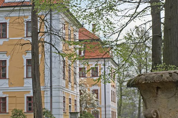 chlum-u-trebone-zamek-3CD8A5C45-10F4-DEE3-26FB-888A025F5971.jpg