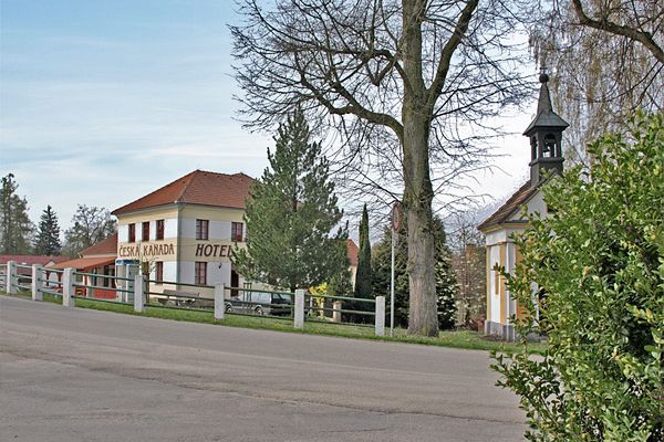 stankov907482DB-7440-DF5C-89BF-C730A195352C.jpg